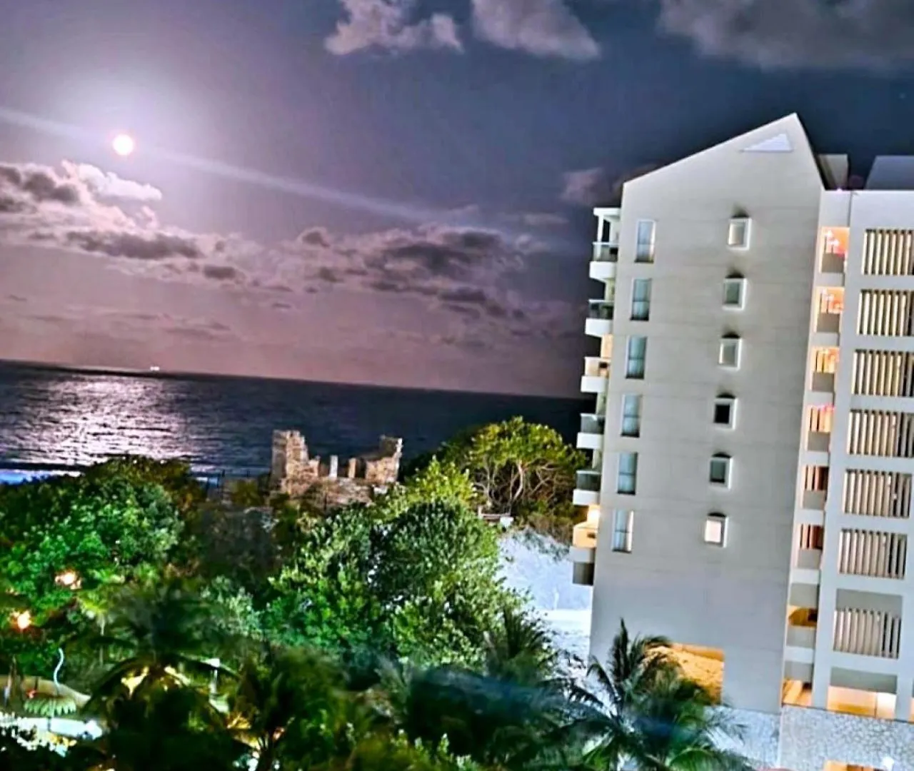 Zona Hotelera, Acceso A La Playa Cancún 0*,